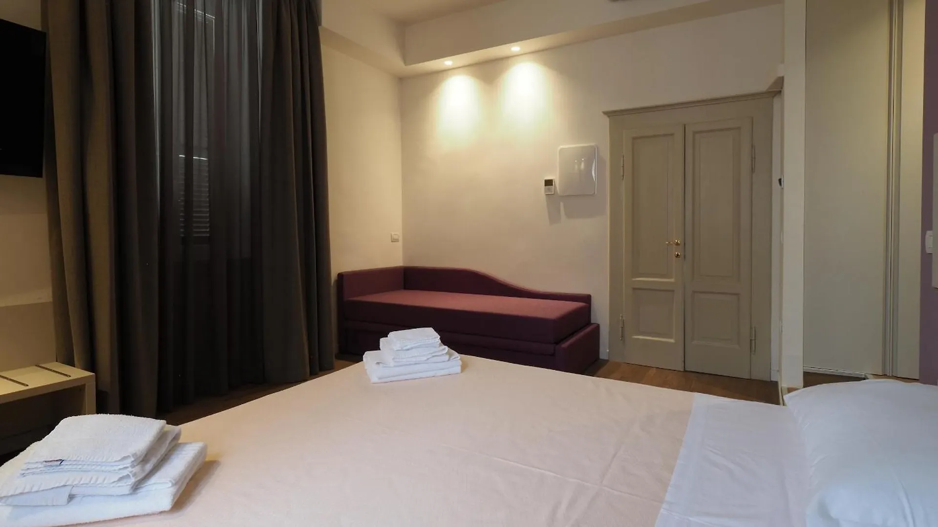 Nocleg ze śniadaniem Bed and Breakfast Relais Dogana Moniga del Garda